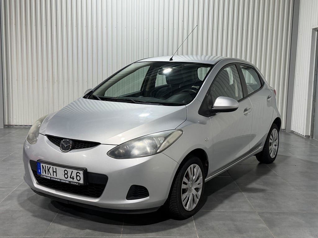 Vehicle Image 1
