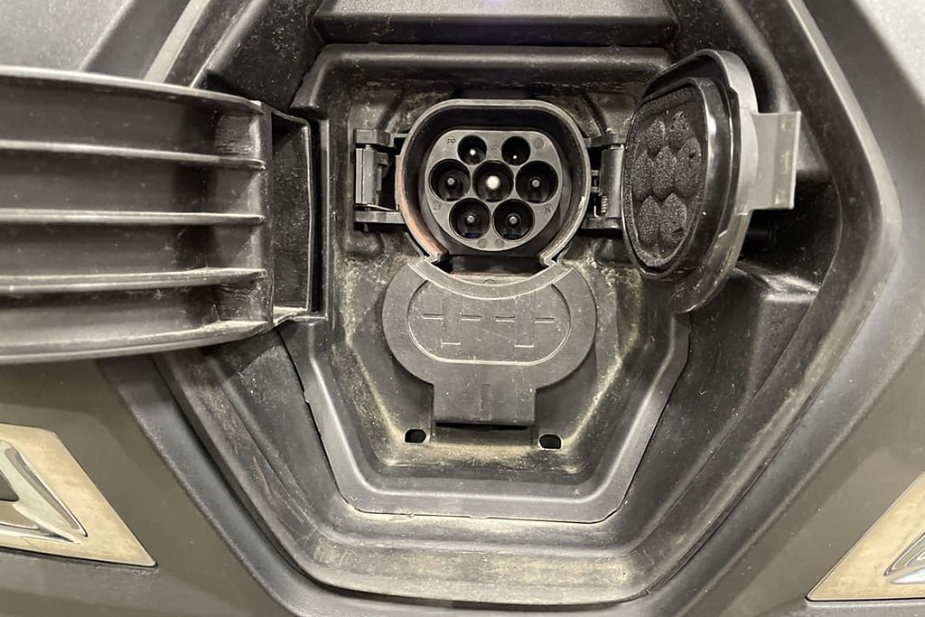 Vehicle Image 12