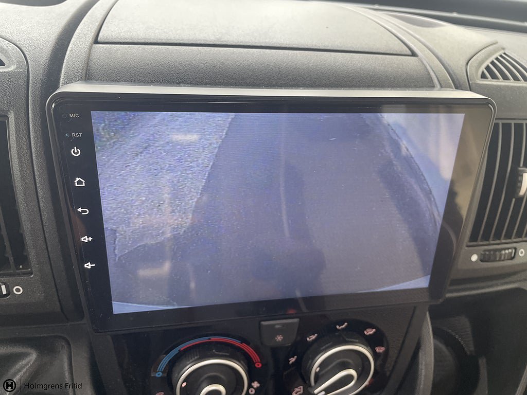 Vehicle Image 26