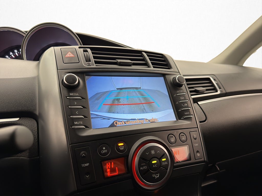 Vehicle Image 22