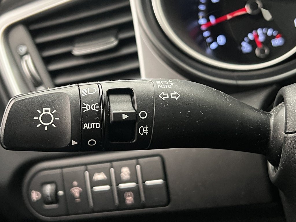 Vehicle Image 27