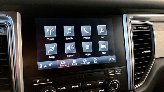 Vehicle Image 19