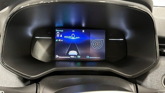Vehicle Image 13