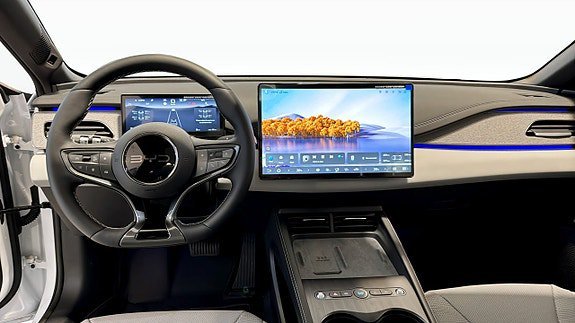 Vehicle Image 12