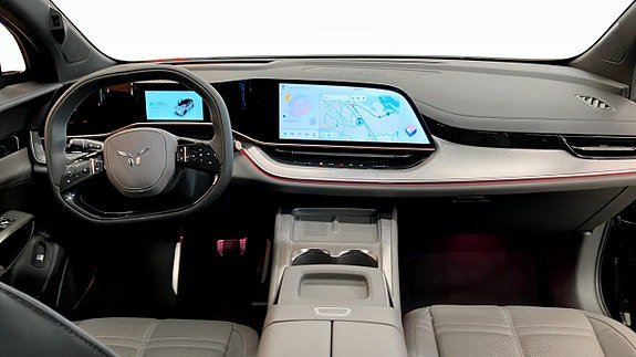 Vehicle Image 4
