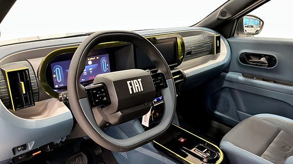 Vehicle Image 12