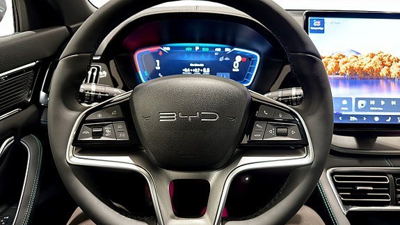 Vehicle Image 14