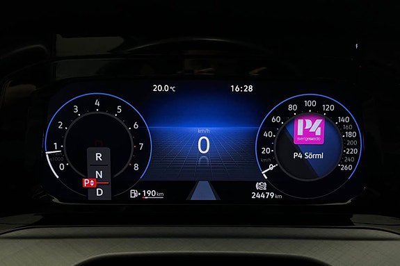 Vehicle Image 15
