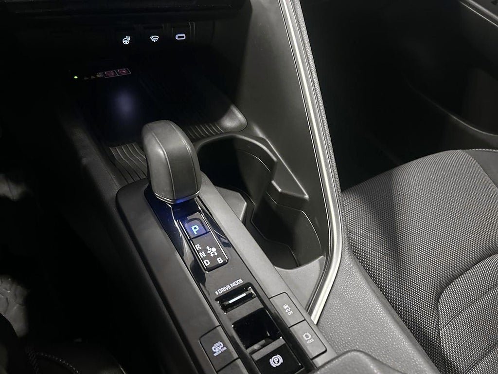 Vehicle Image 17