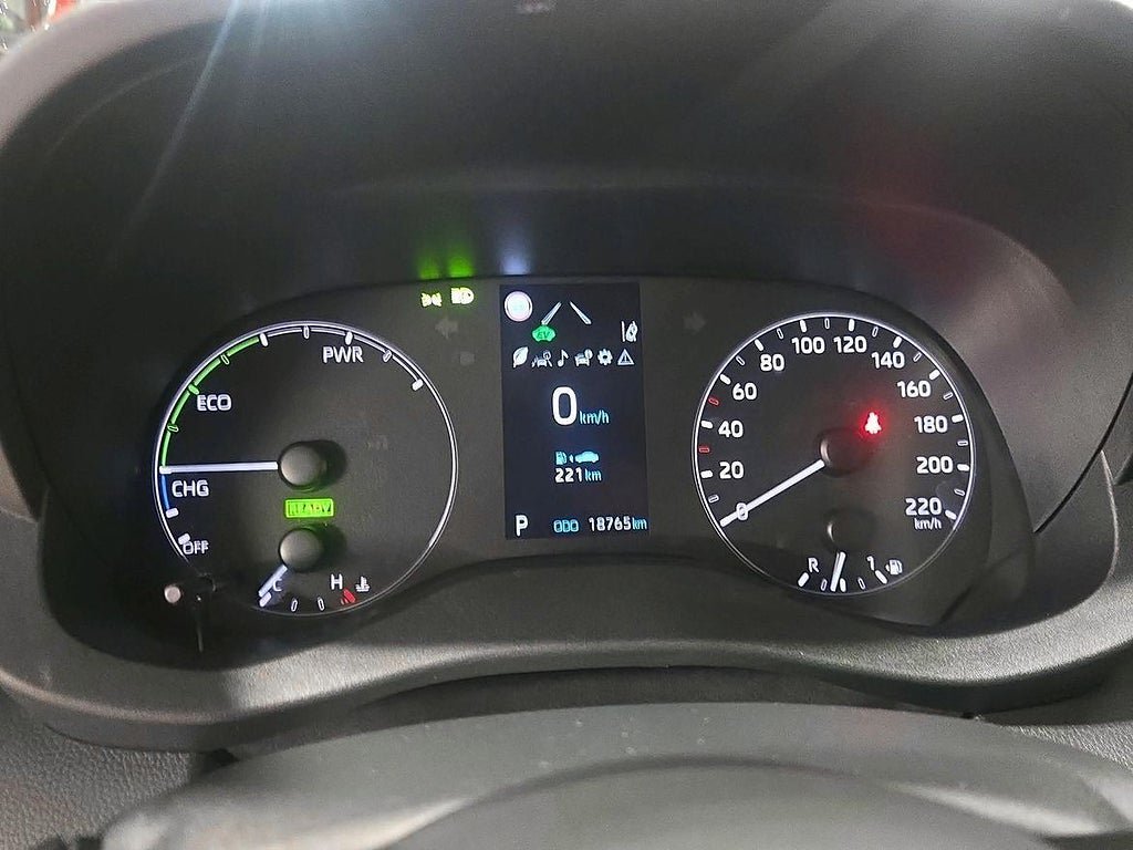 Vehicle Image 14