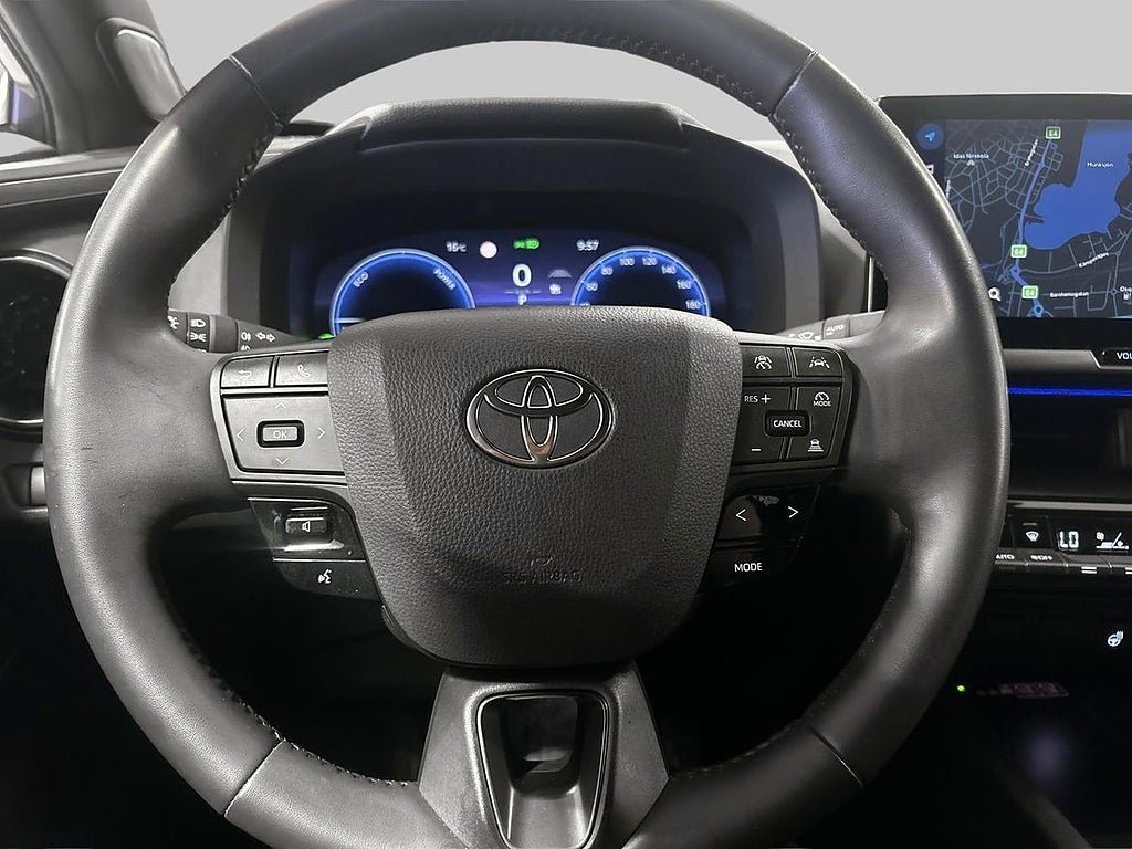 Vehicle Image 23