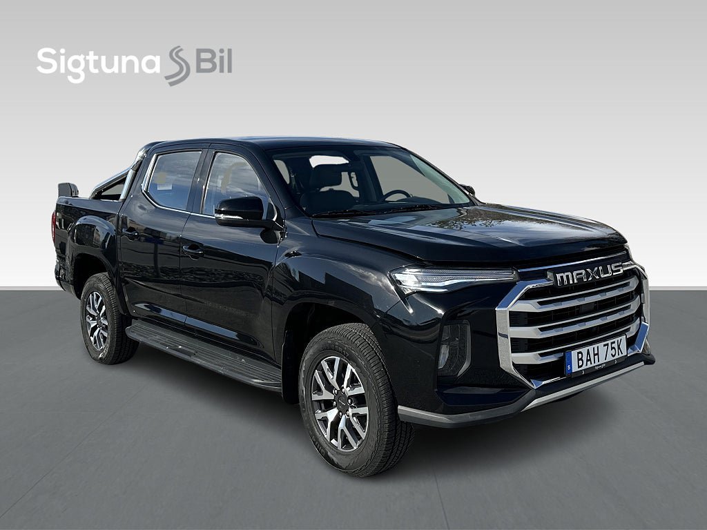 Vehicle Image 8