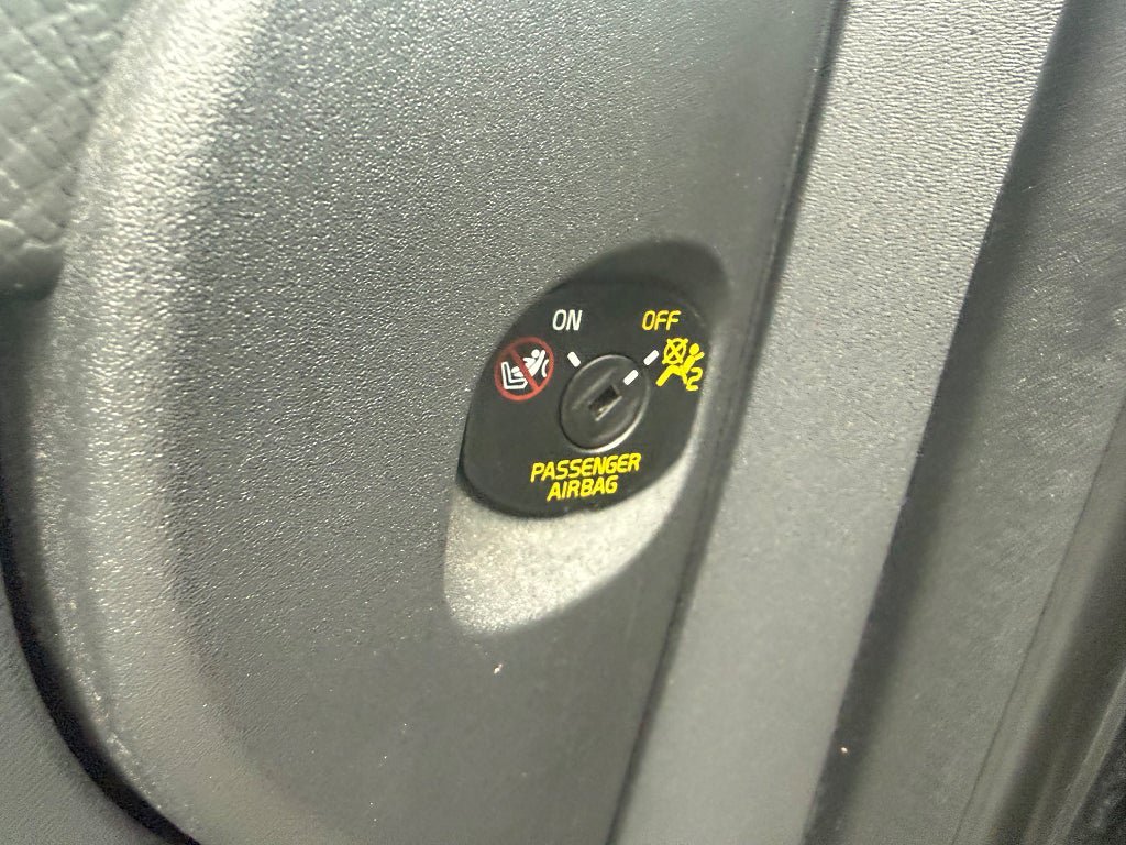 Vehicle Image 19