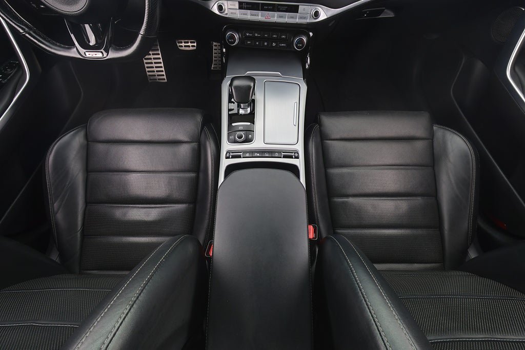 Vehicle Image 14