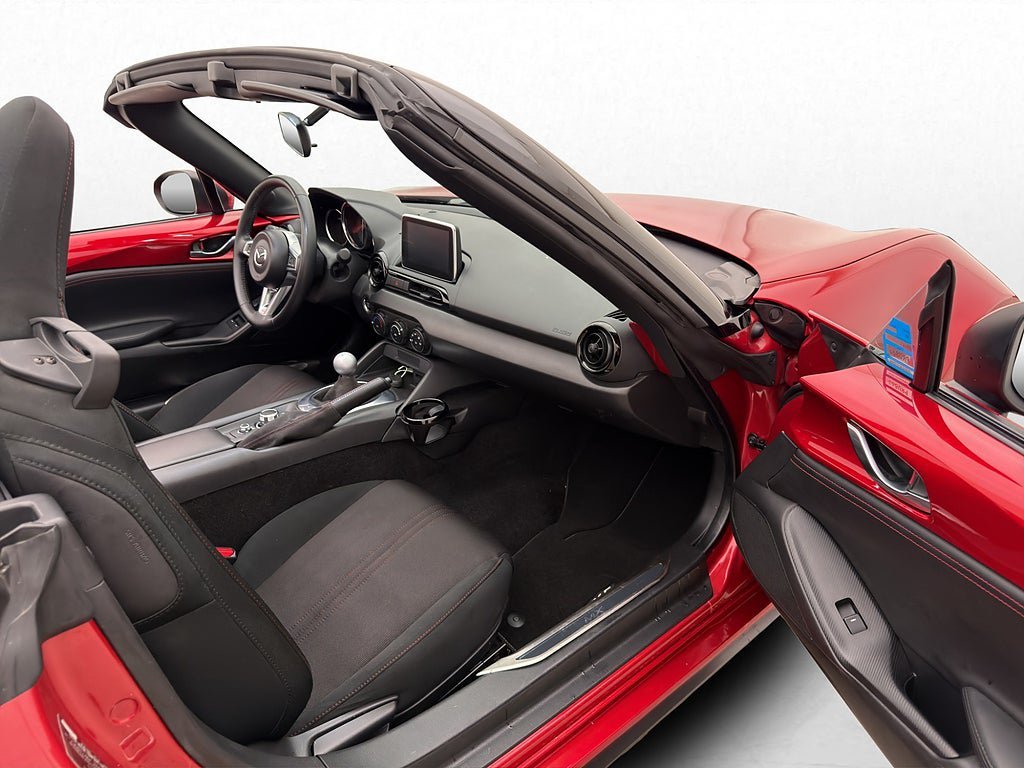 Vehicle Image 18