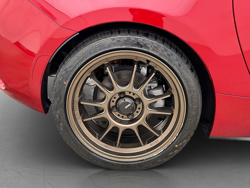 Vehicle Image 23