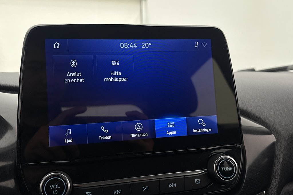 Vehicle Image 18