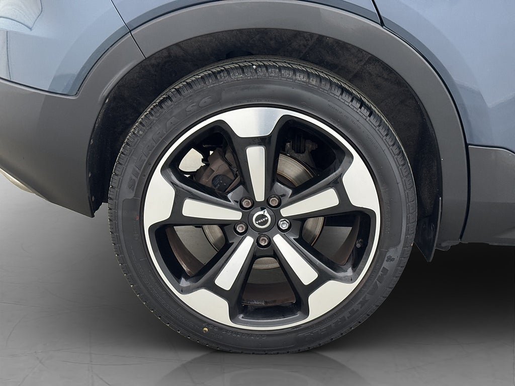Vehicle Image 35