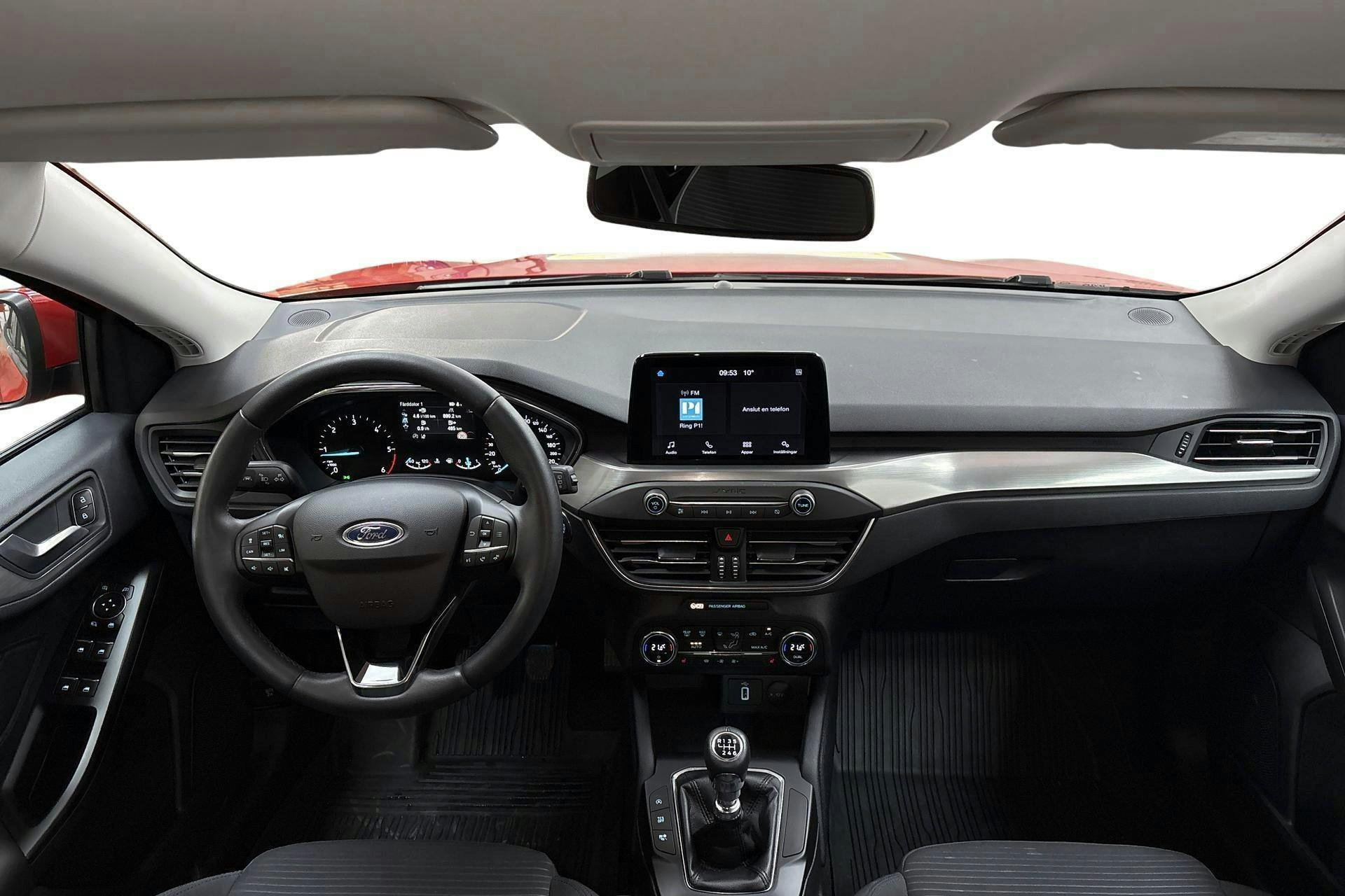 Vehicle Image 6