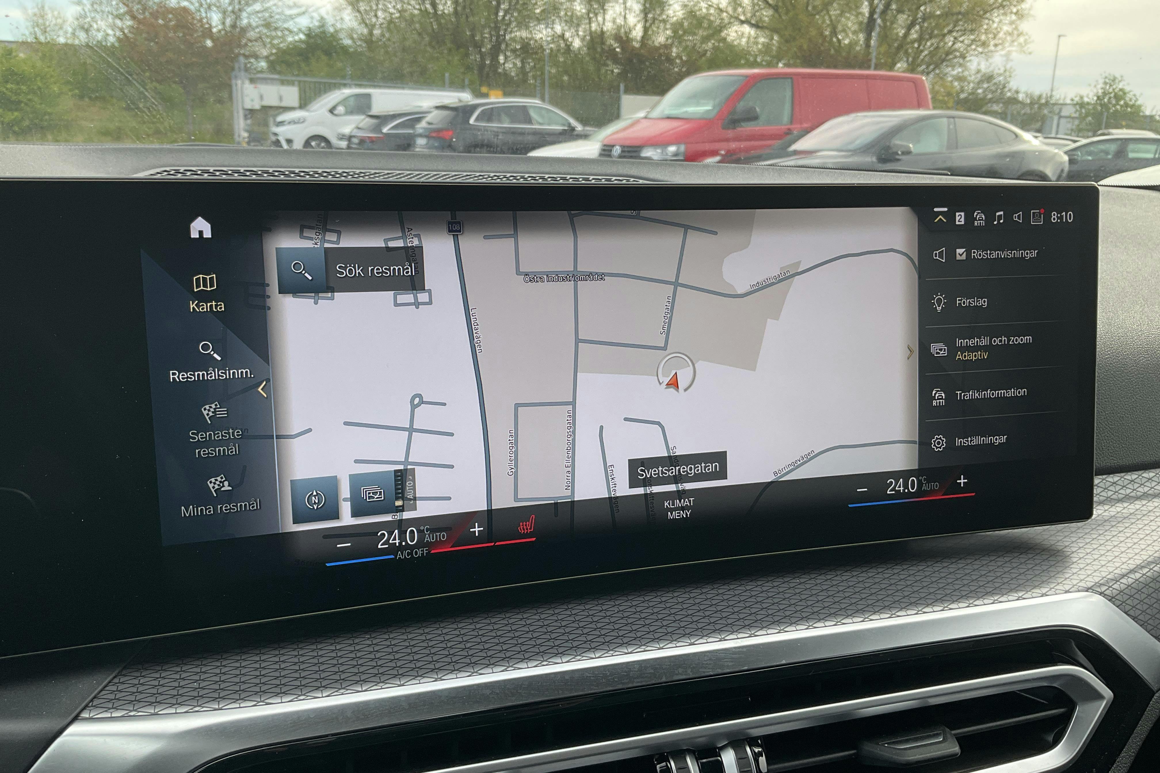 Vehicle Image 11