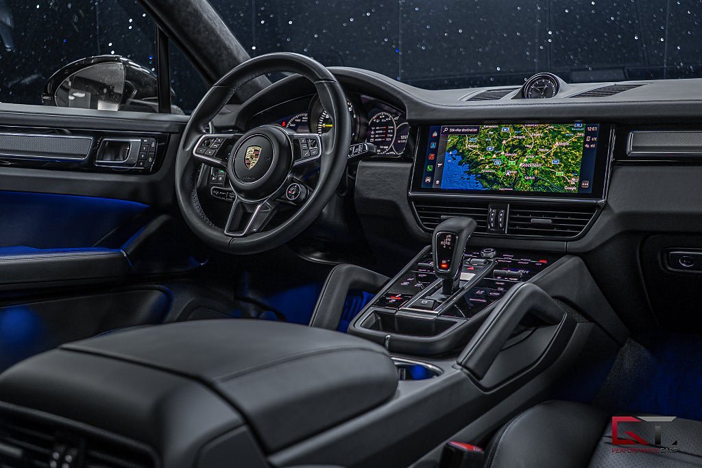 Vehicle Image 21