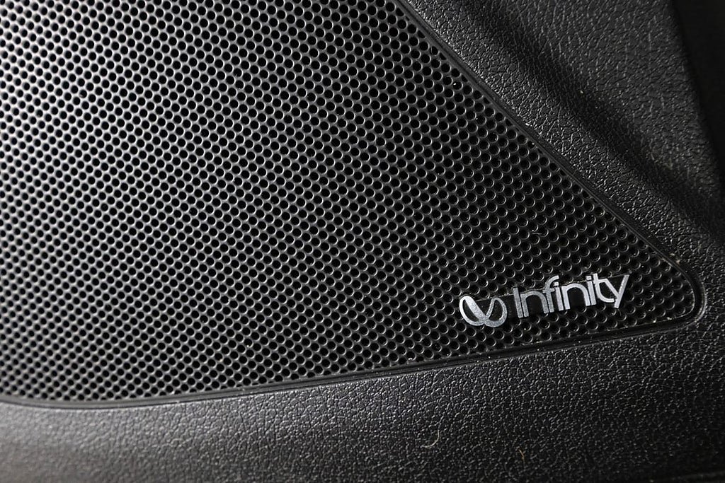 Vehicle Image 26