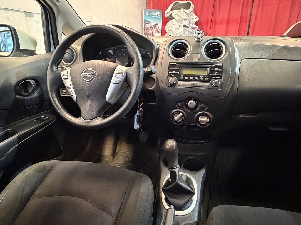 Vehicle Image 14