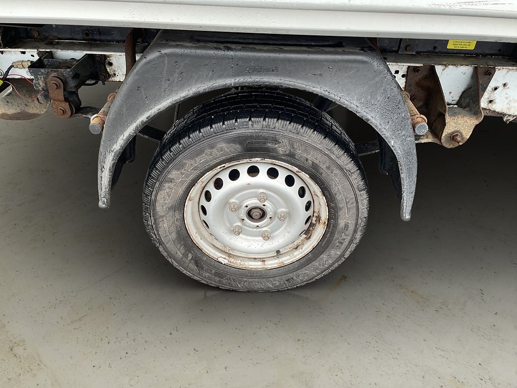 Vehicle Image 28