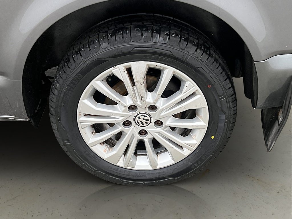 Vehicle Image 36