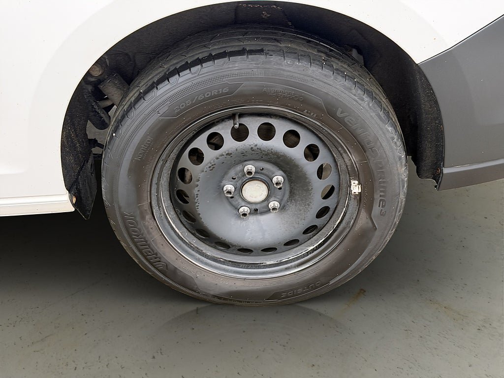 Vehicle Image 31