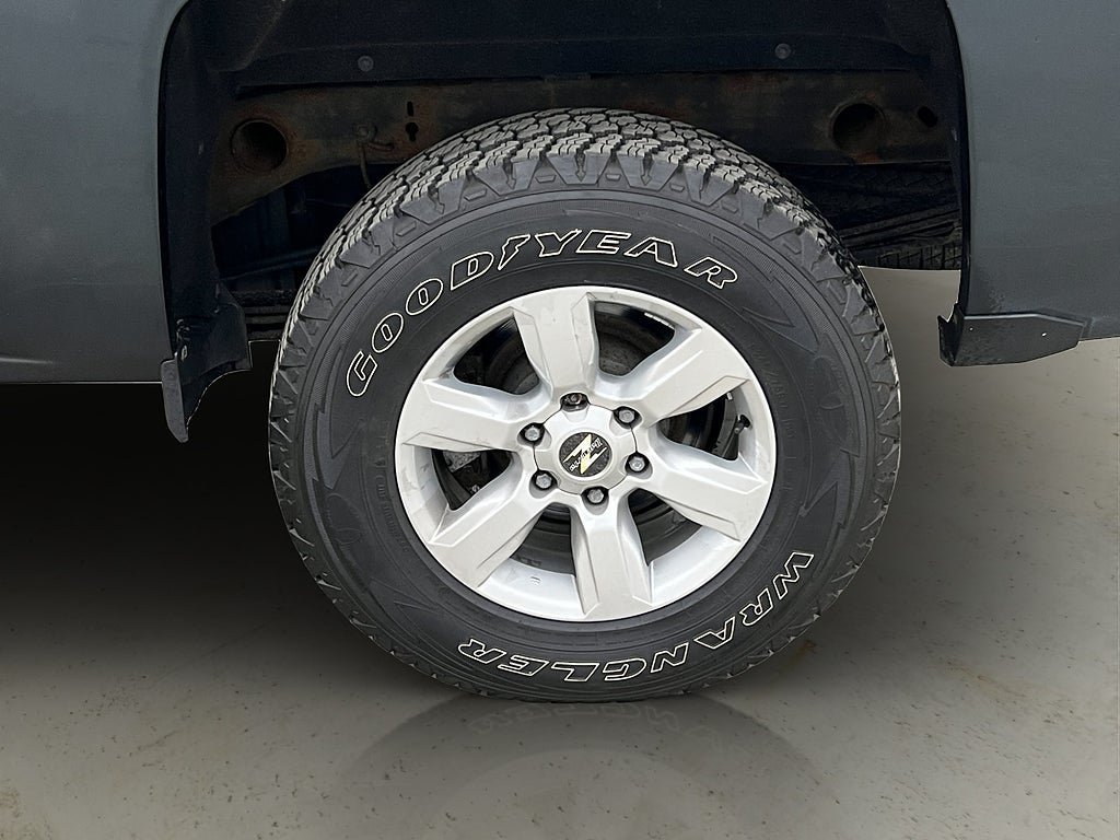 Vehicle Image 30