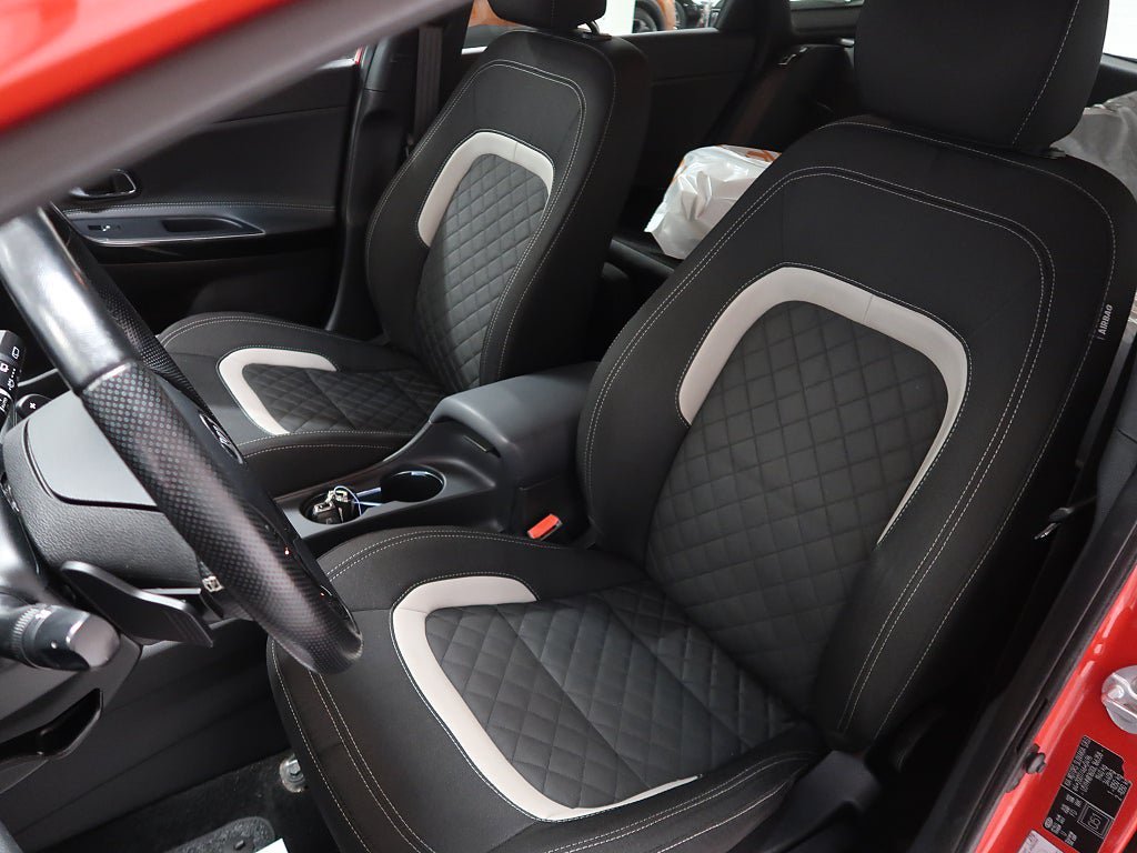 Vehicle Image 16