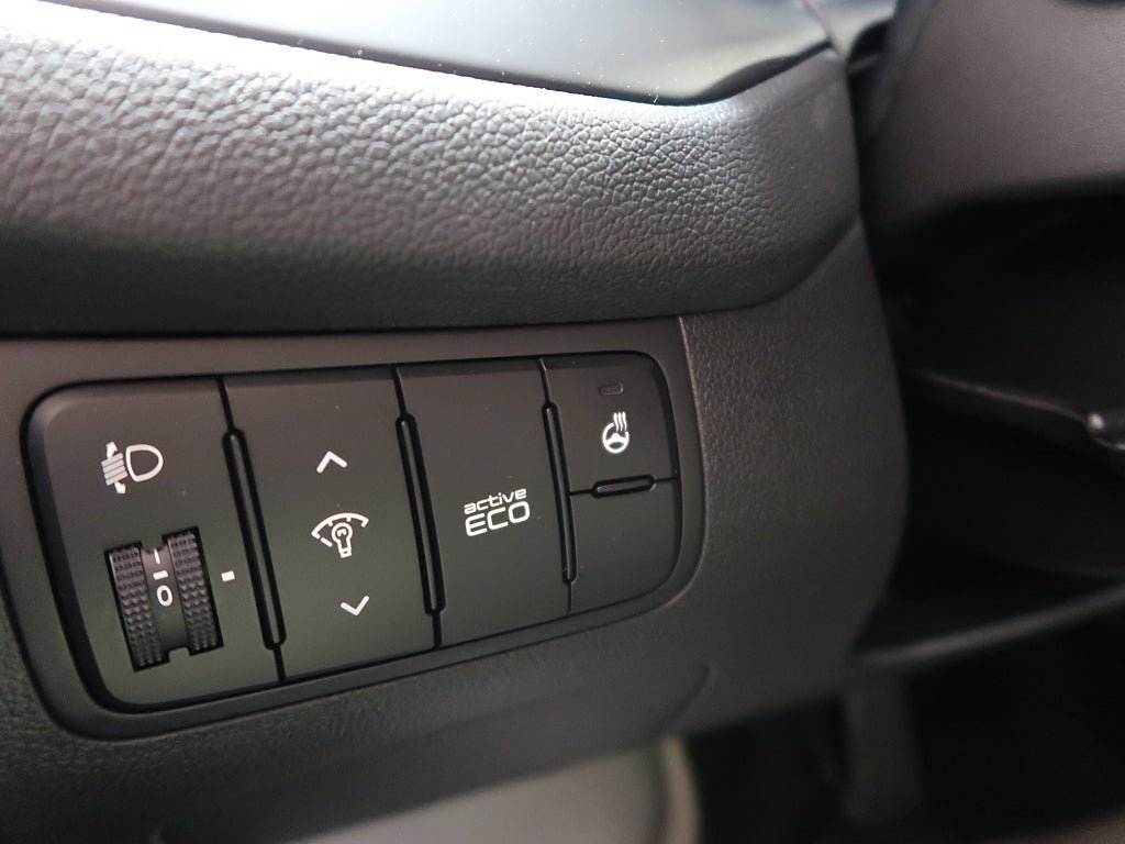 Vehicle Image 29