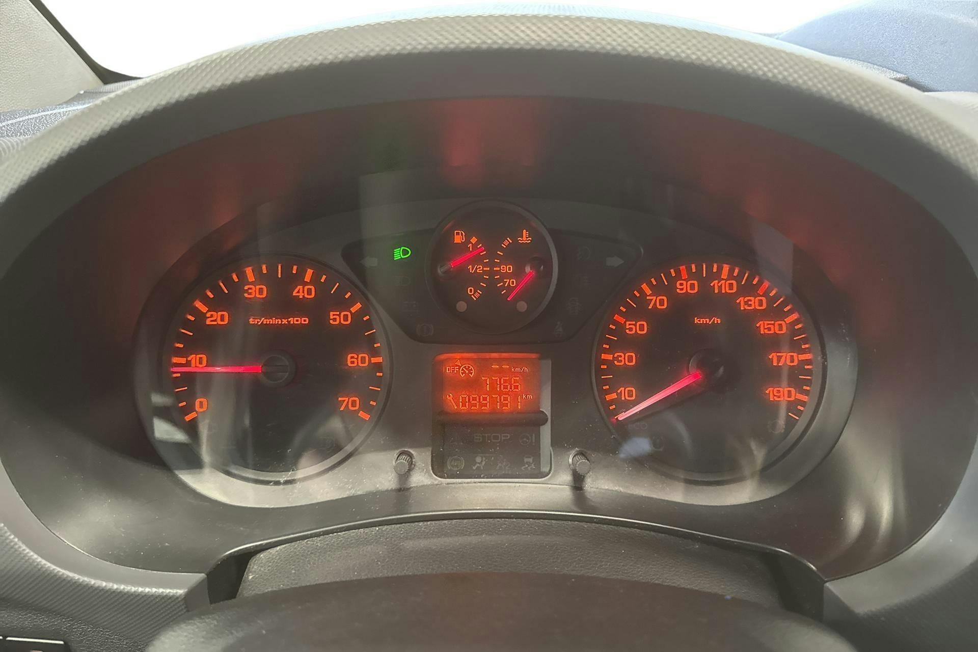 Vehicle Image 11