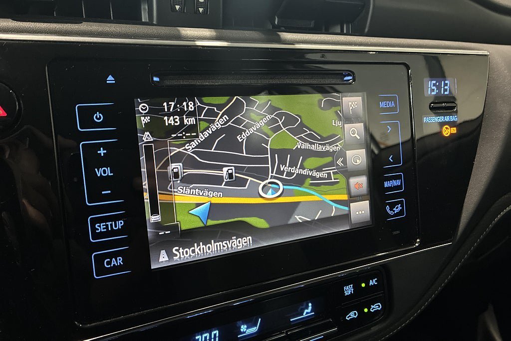 Vehicle Image 22