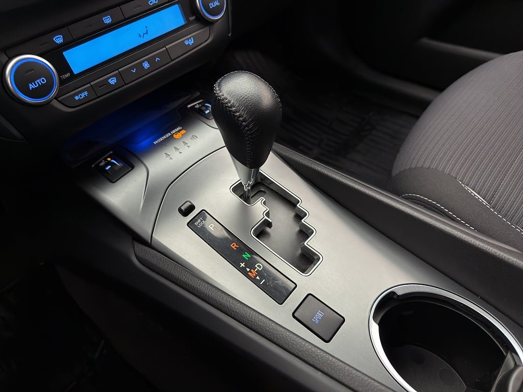 Vehicle Image 17