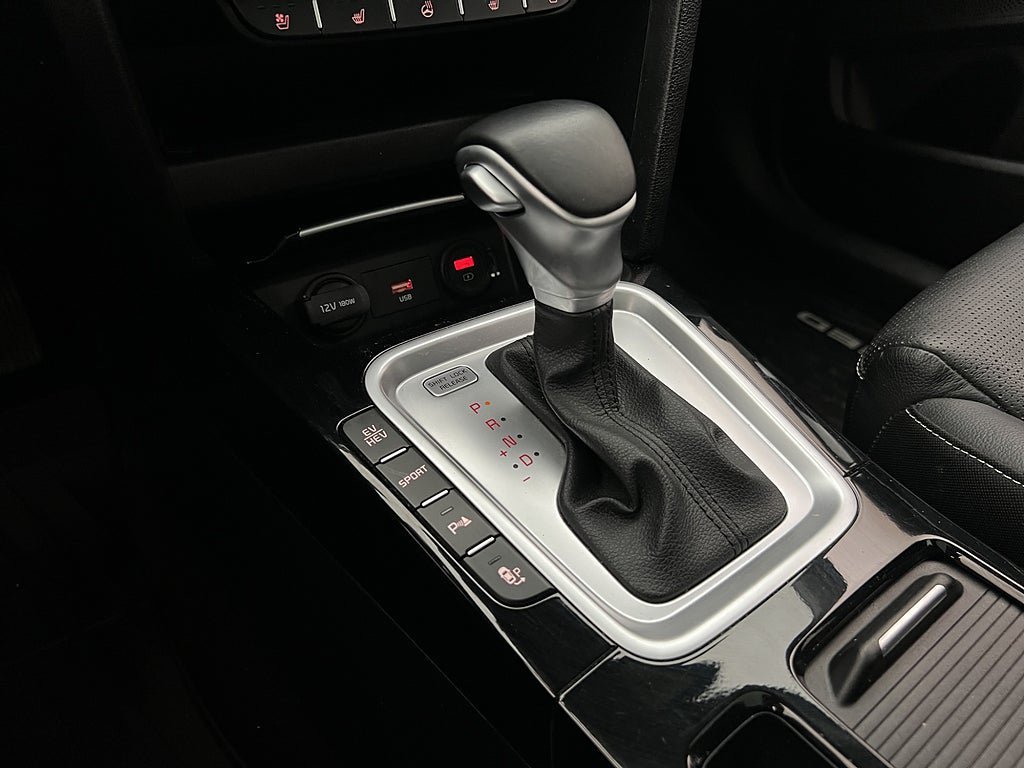 Vehicle Image 23