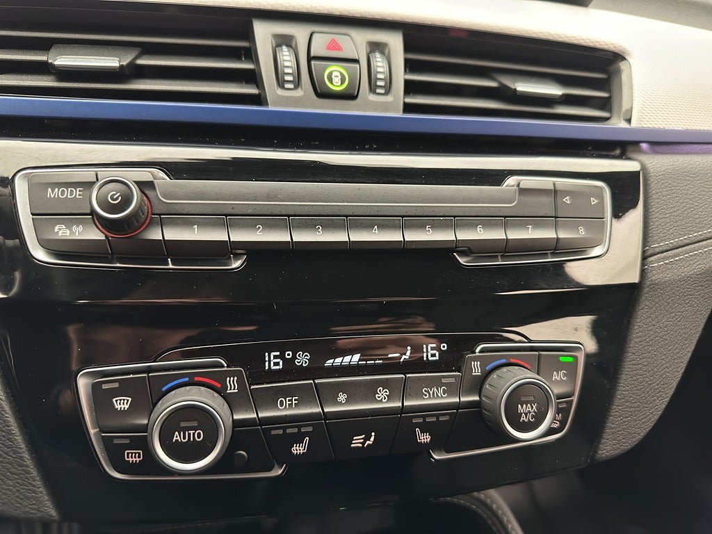 Vehicle Image 27