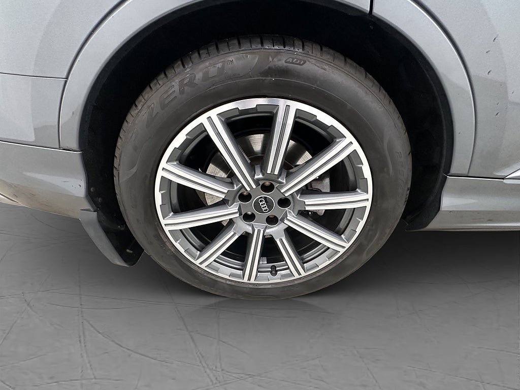 Vehicle Image 36