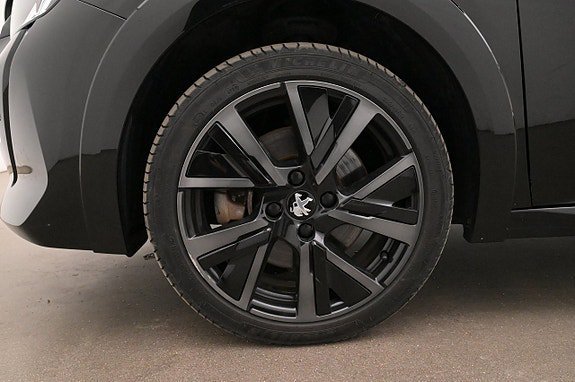 Vehicle Image 27