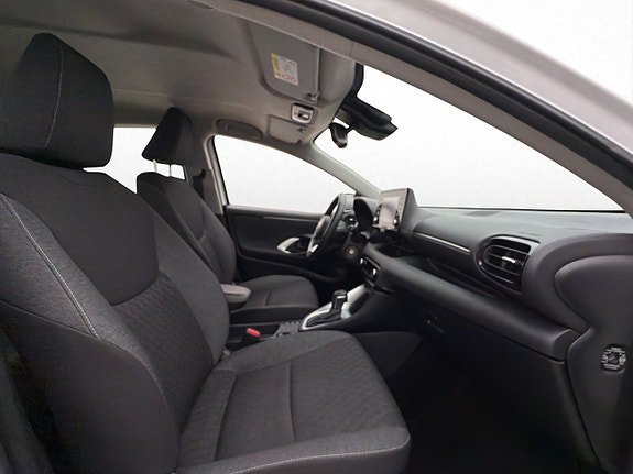 Vehicle Image 22