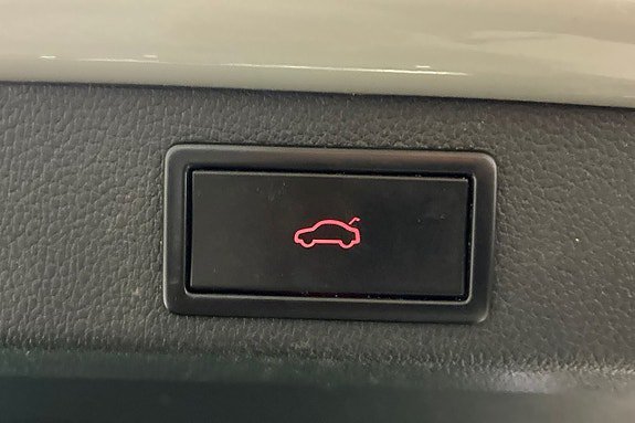 Vehicle Image 34