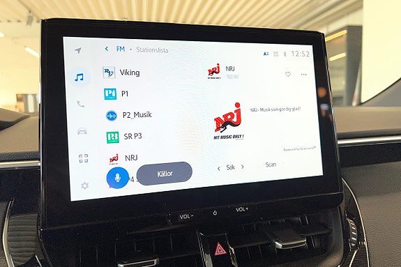 Vehicle Image 14