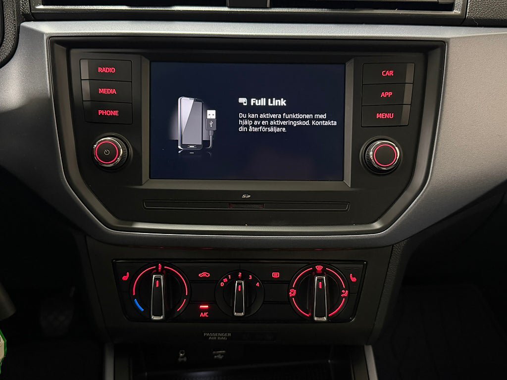 Vehicle Image 19