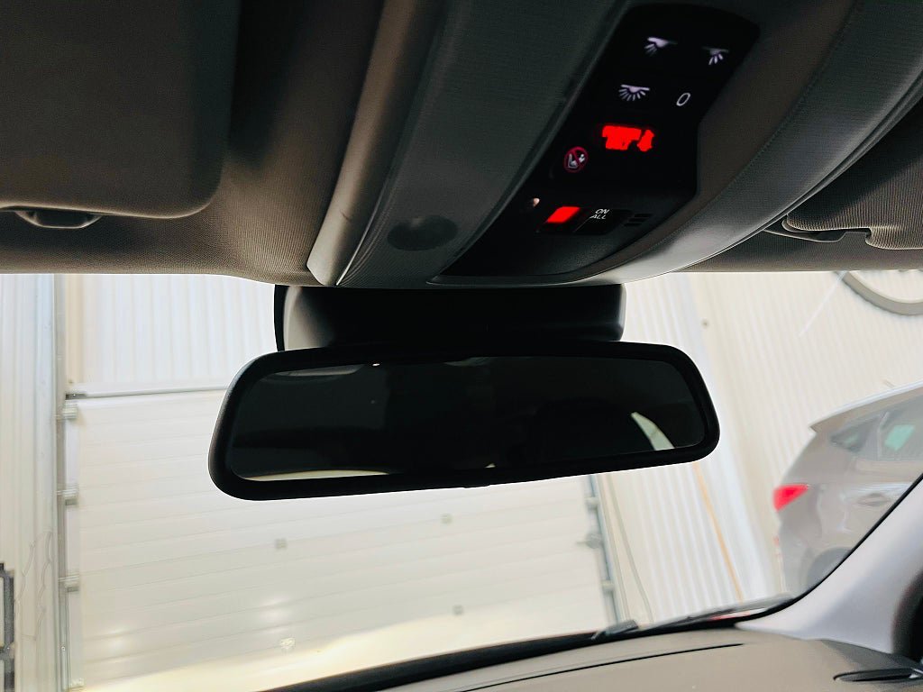 Vehicle Image 22