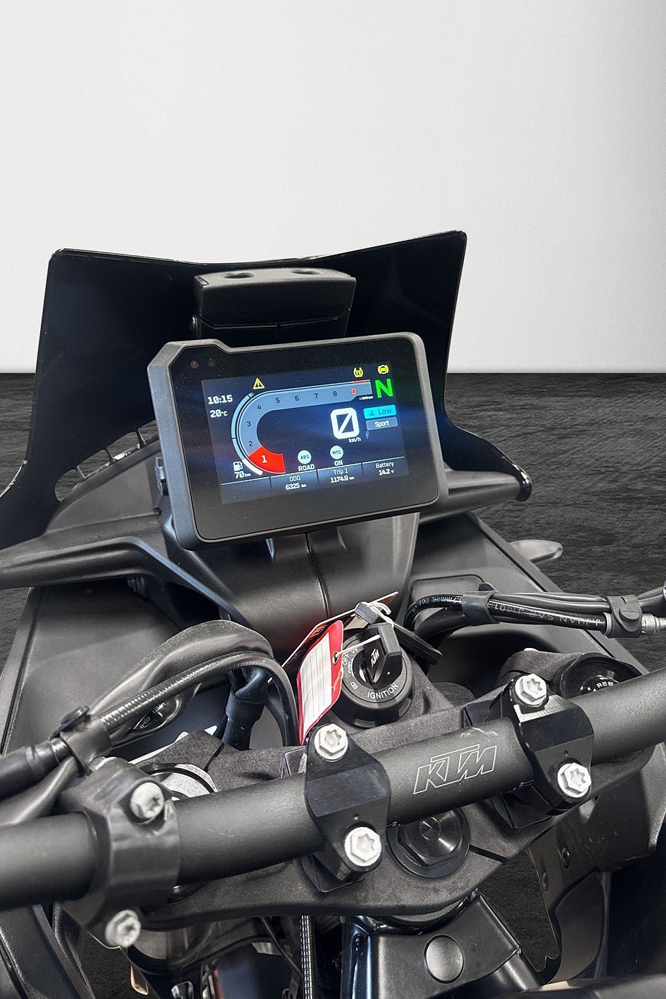 Vehicle Image 7