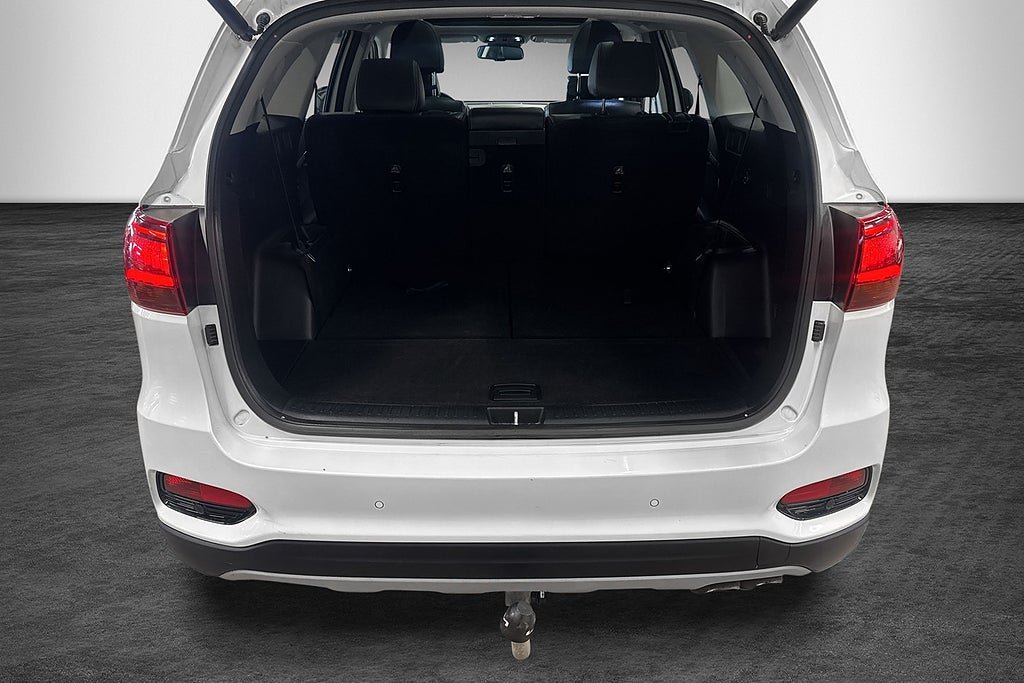 Vehicle Image 17