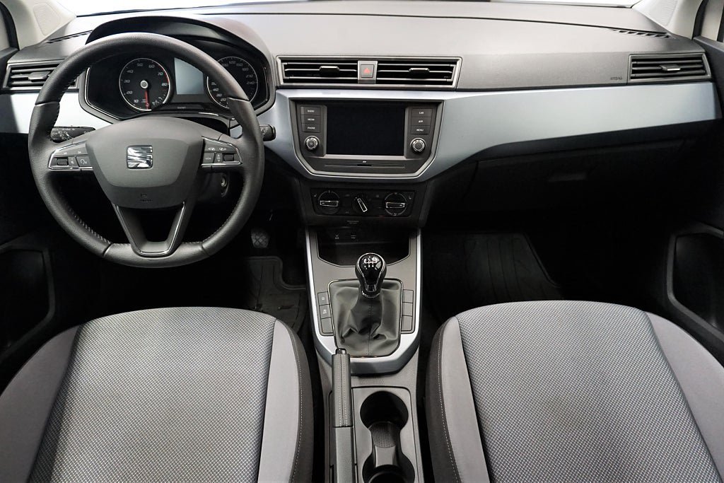 Vehicle Image 8