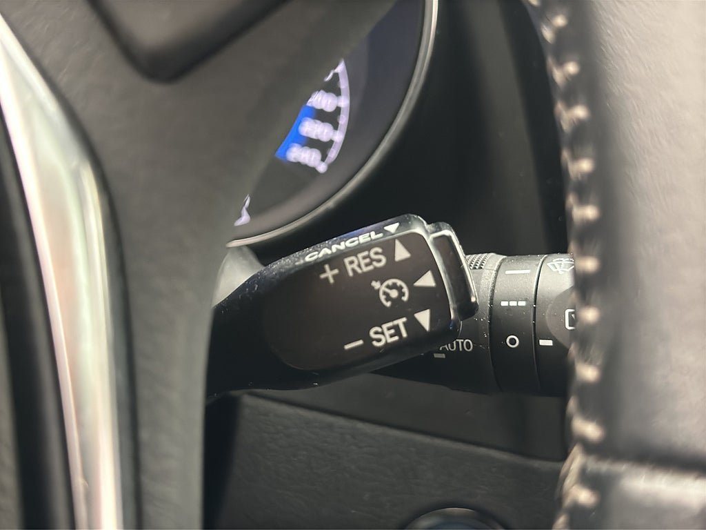 Vehicle Image 27