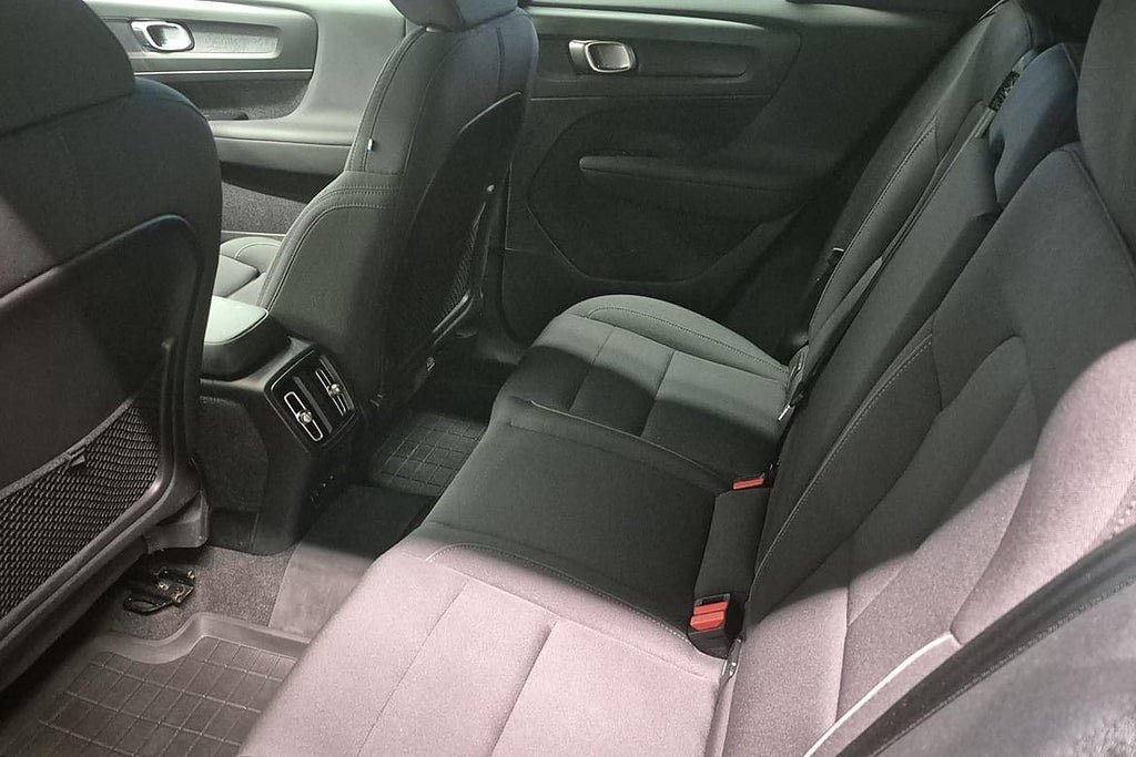 Vehicle Image 19